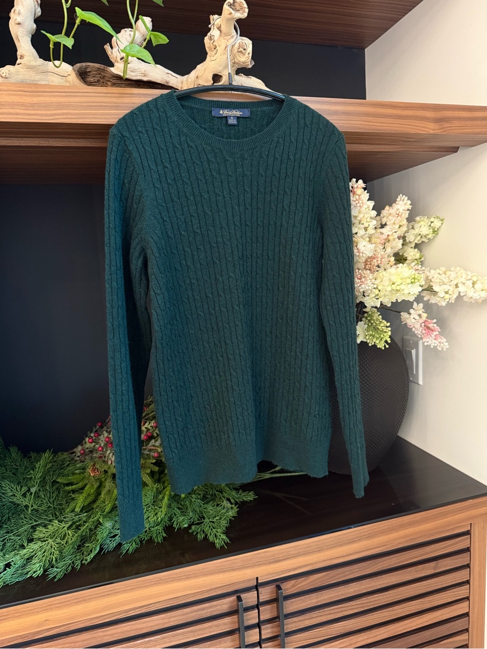 Brooks Brothers Women’s Cashmere Dark Green Cable Knit Sweater